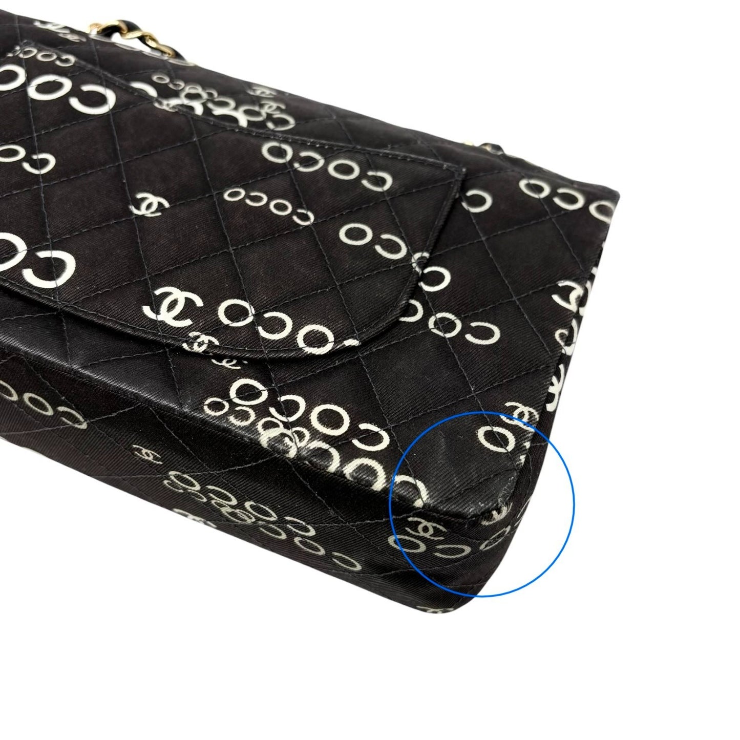 CHANEL Vintage CC Logo Print Turnlock Quilted Chain Shoulder Bag Black 901823