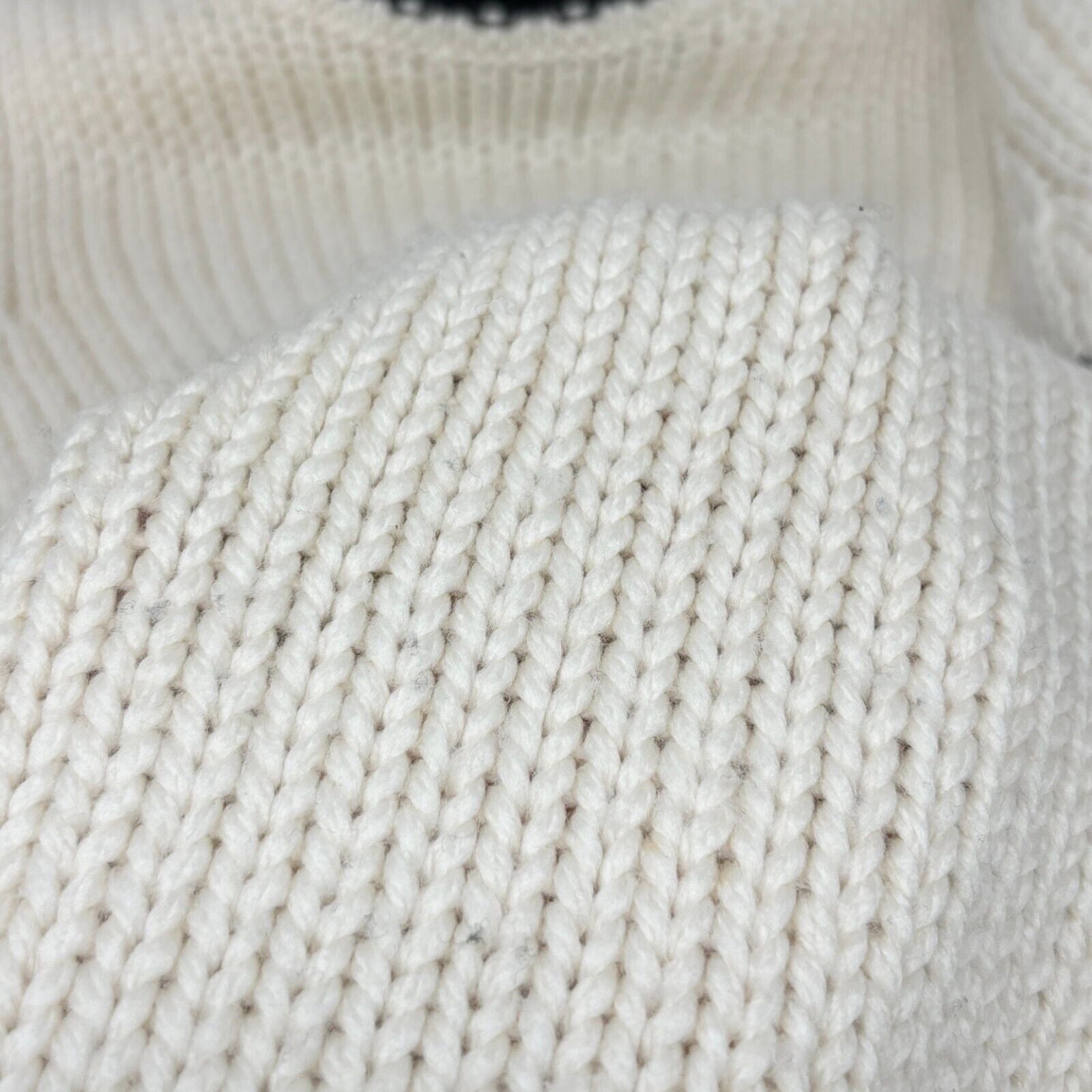 CHANEL Sport Vintage 08A CC Logo Turtleneck Sweater Top #34 White Black Wool