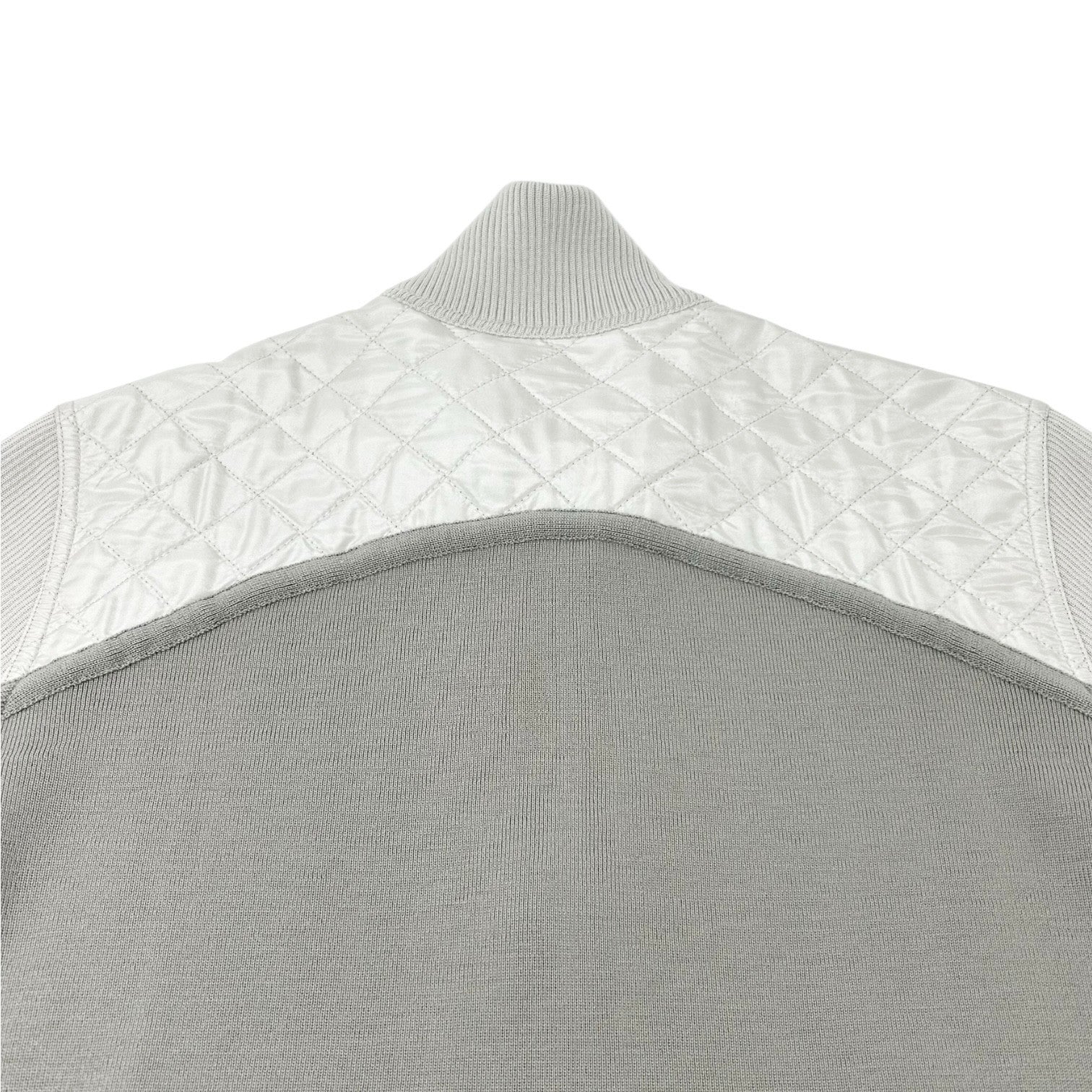 CHANEL Sport Vintage 04P CC Logo Zipped Quilted Jacket Top #44 Gray Silver Wool