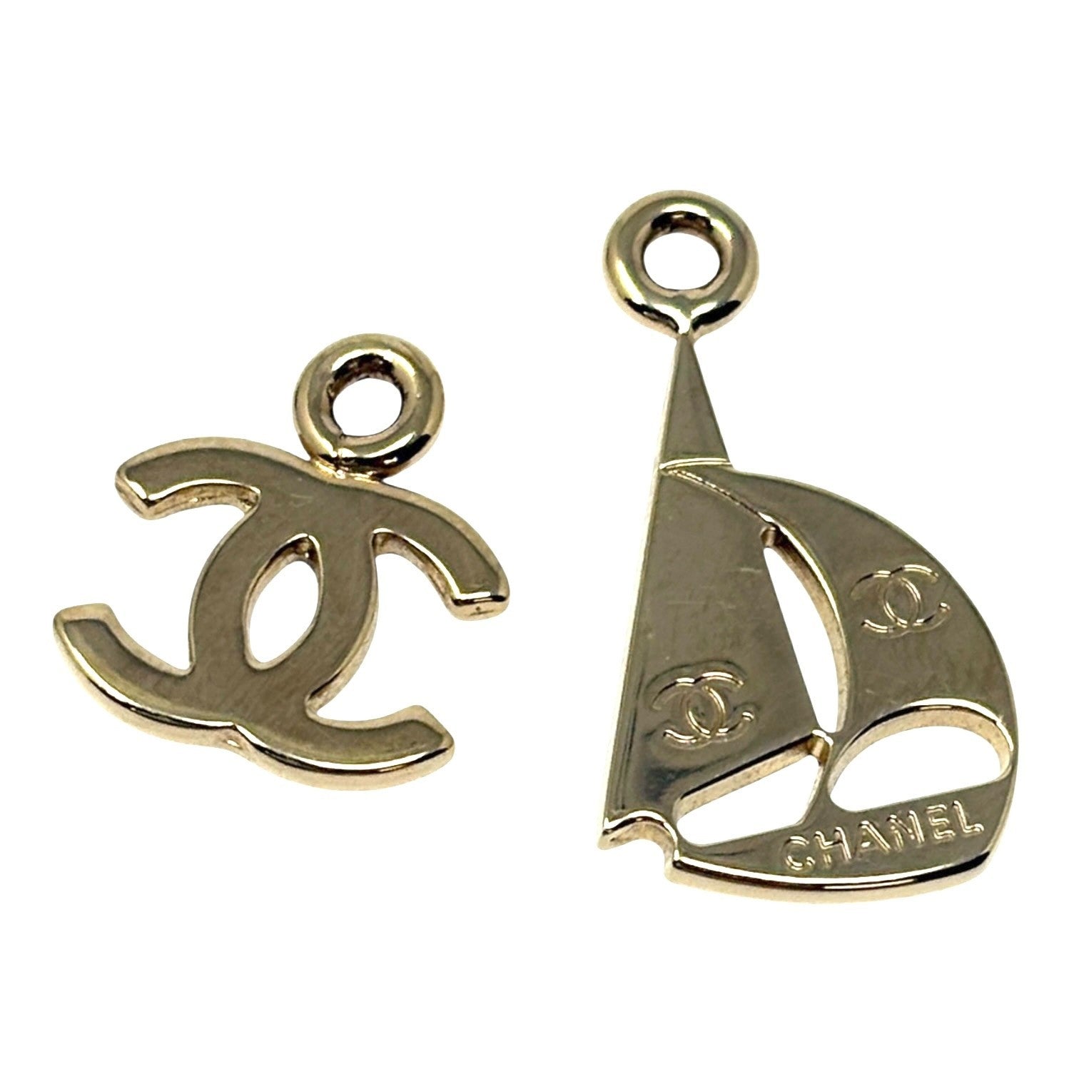 CHANEL Vintage CC Mark Logo With Yacht Charm Hoop Earrings Gold Metal Plate