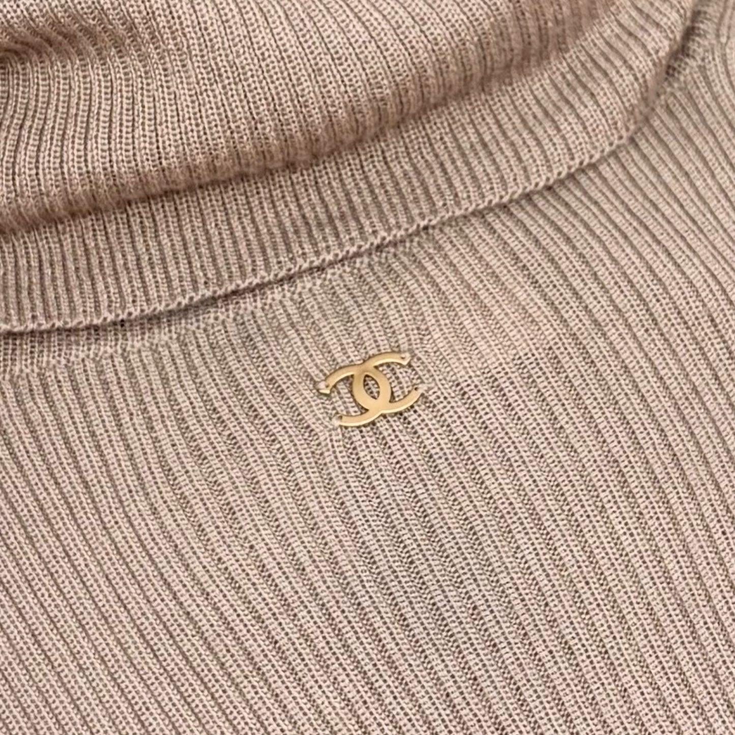 CHANEL Vintage 00A CC Logo Rib Knit Sweater Top #42 Beige Cashmere Silk 902082