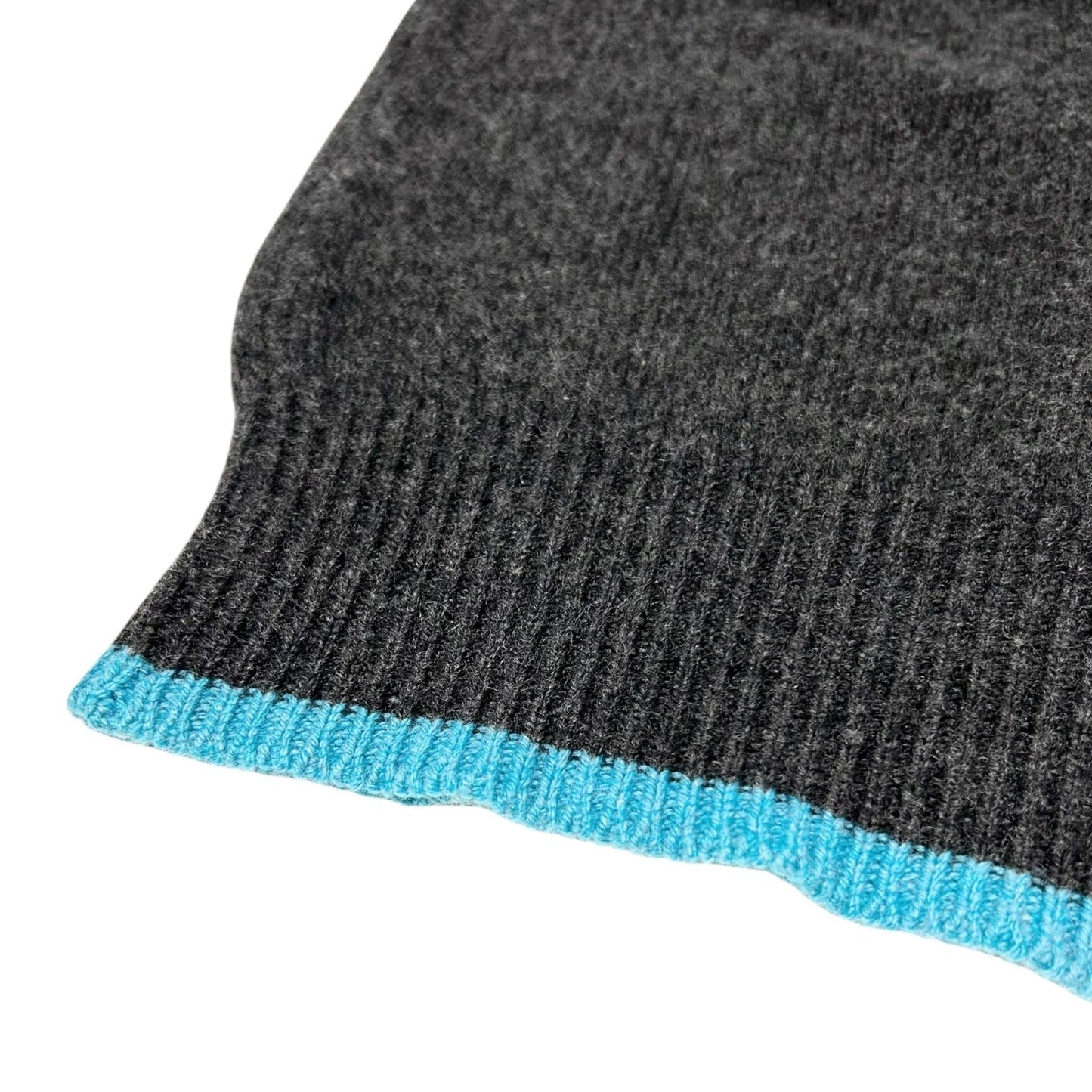 CHANEL Vintage 96A CC Logo Knit Sweater Top #36 Gray Blue Cashmere
