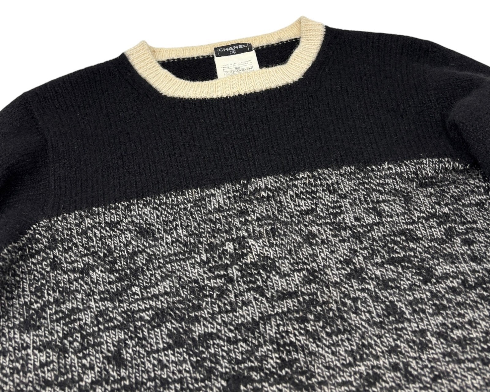CHANEL Vintage 96A CC Logo Sweater #44 Knit Top Black Gray Cashmere Long Sleeve
