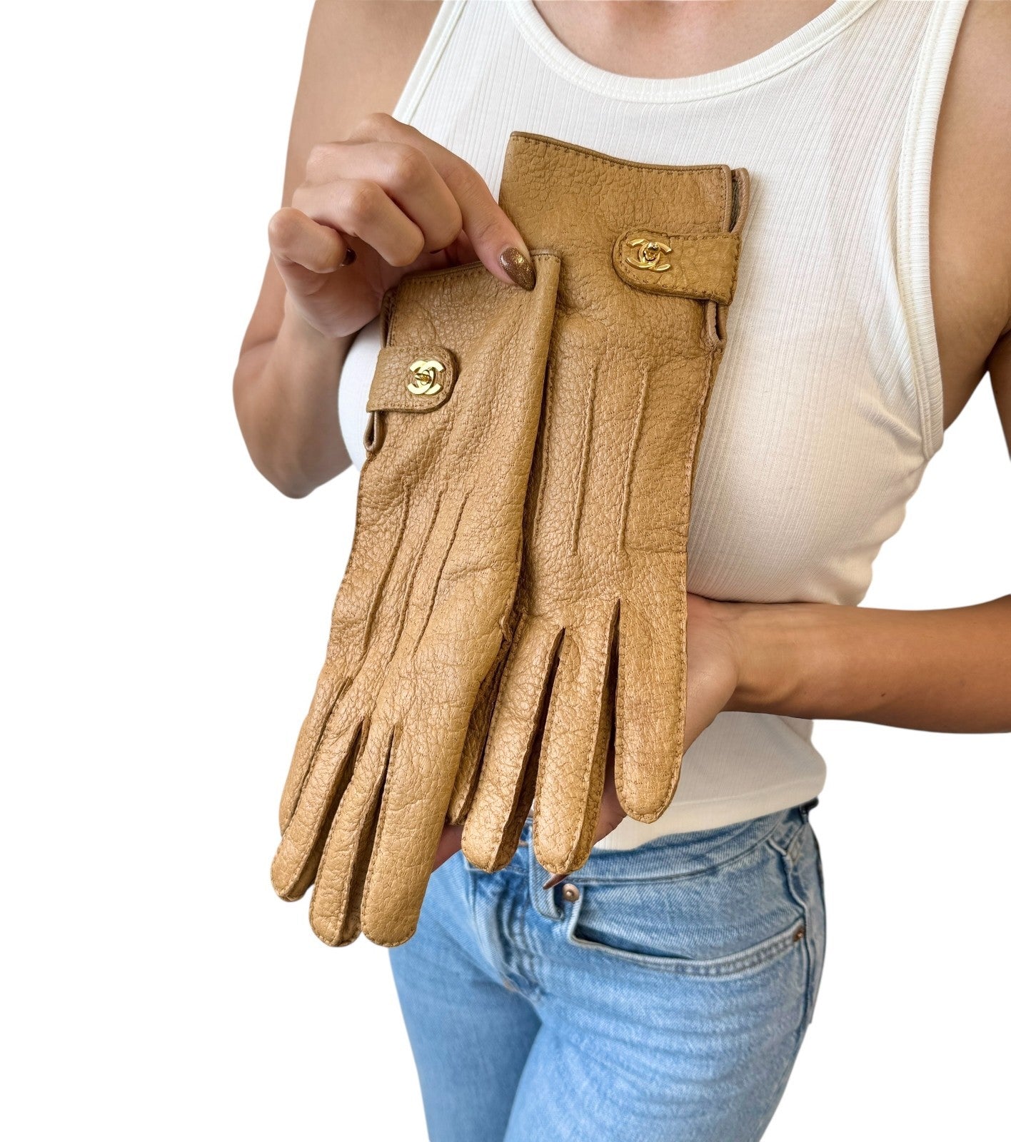 CHANEL Vintage CC Mark Logo Gloves Turn Lock #7.5 Leather Light Brown Gold