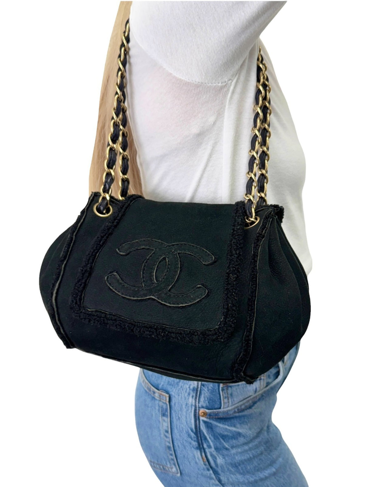 CHANEL Vintage CC Logo Mouton Chain Shoulder Bag Black Gold Suede 902831