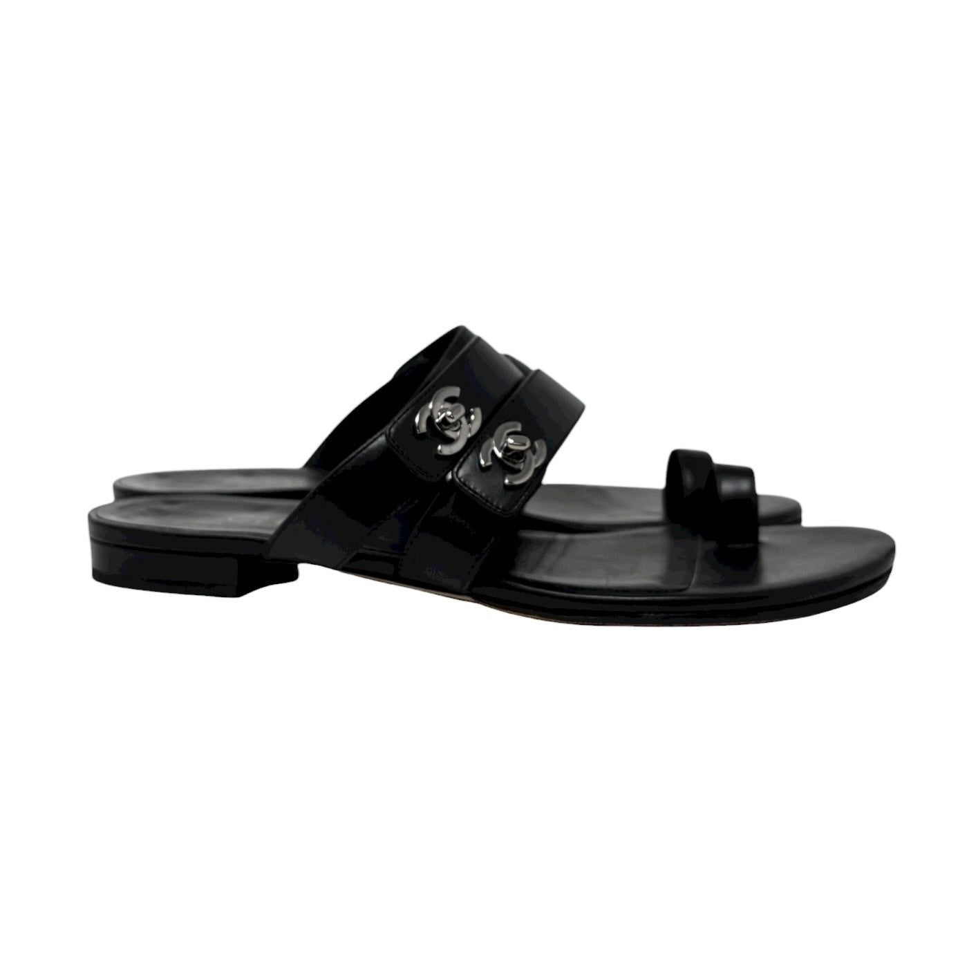CHANEL Vintage CC Mark Logo Turnlock Flat Thong Sandals #37.5 Black Leather