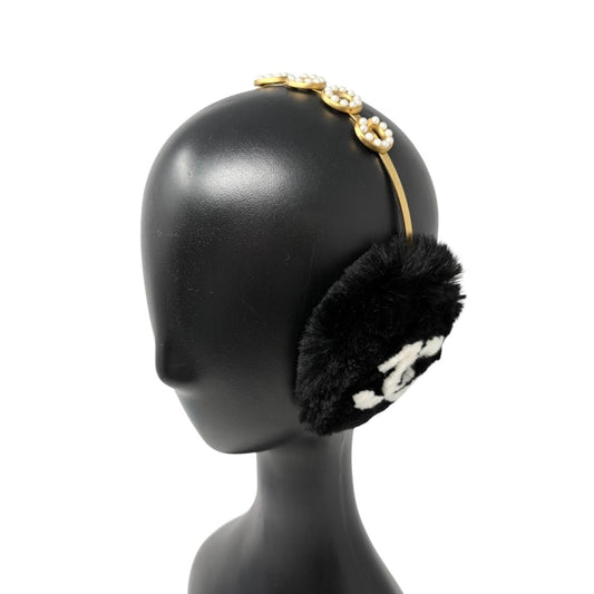 CHANEL Vintage 01A Pearl CC Mark Logo Fur Earmuffs Black Gold White