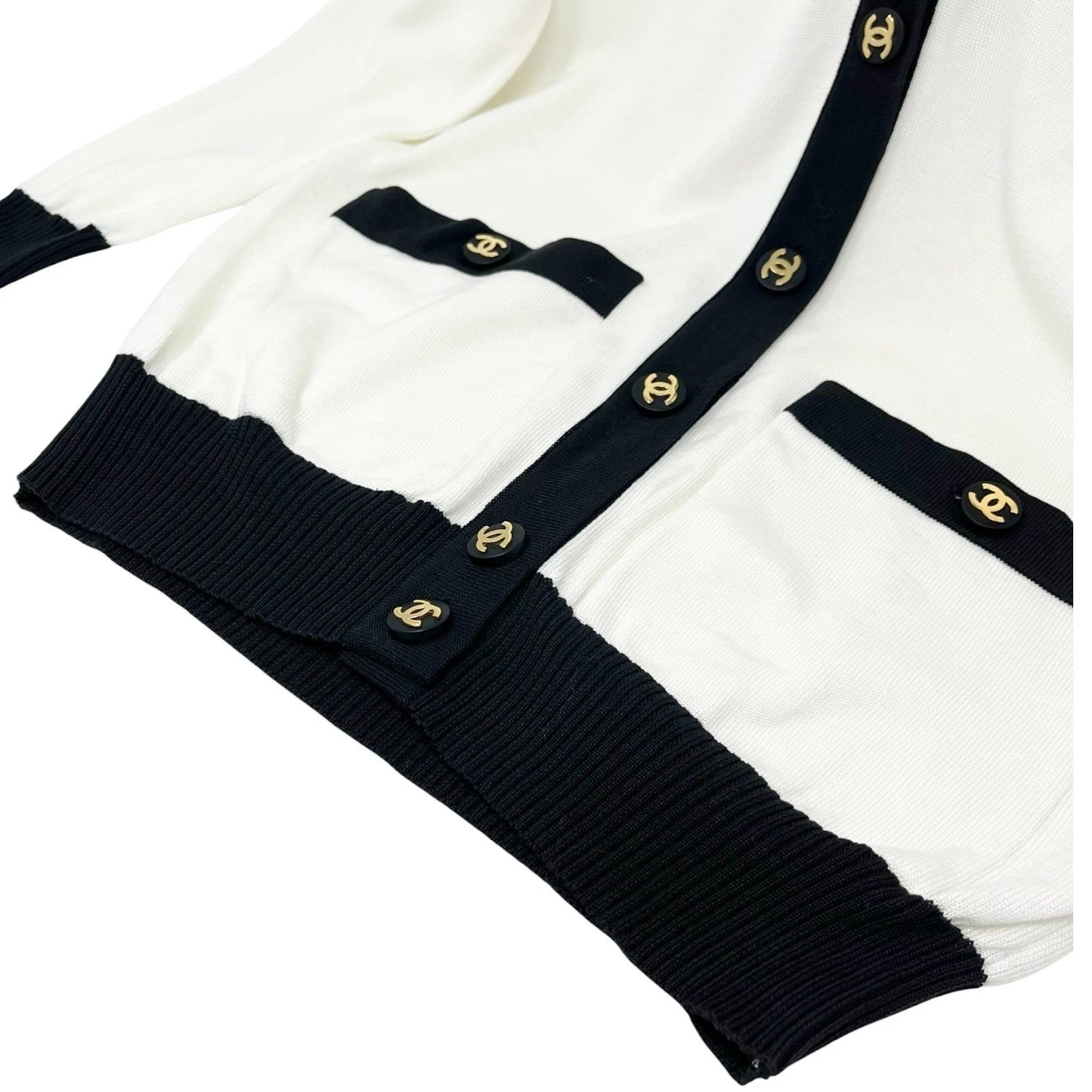 CHANEL Vintage CC Logo Button Cardigan Sweater Top #34 White Black 106908