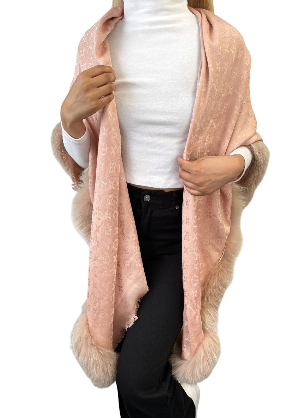 LOUIS VUITTON Vintage LV Monogram Logo Fur Scarf Shawl Wrap Pink Silk 902292