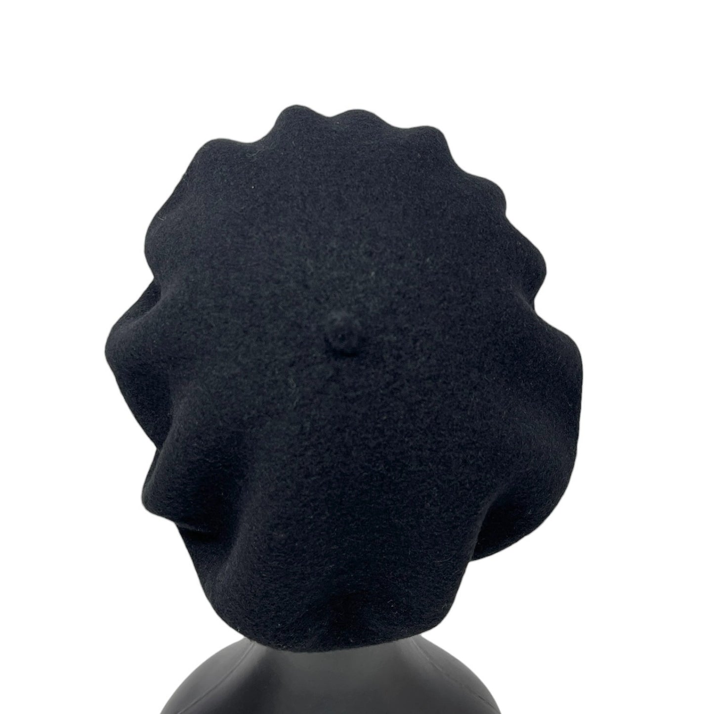 CHANEL Vintage CC Logo Beret Hat Black Fashion Accessory Wool Knit Cap 902224