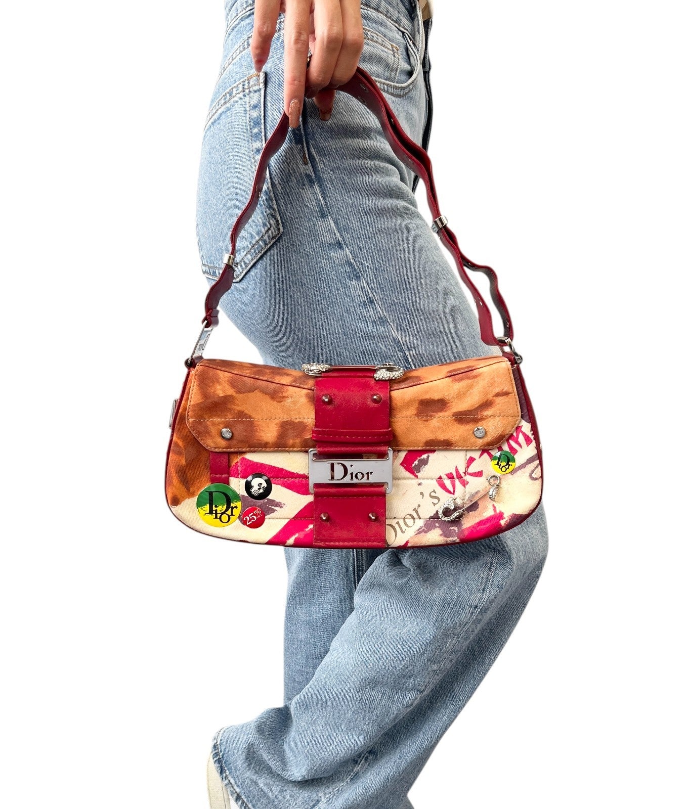 Christian Dior Vintage 2003 Logo Street Chic Columbus Victim Shoulder Bag Red