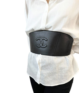 CHANEL Vintage 94A Runway CC High Waist Heavy Weight Belt #75/30 Black Rank AB