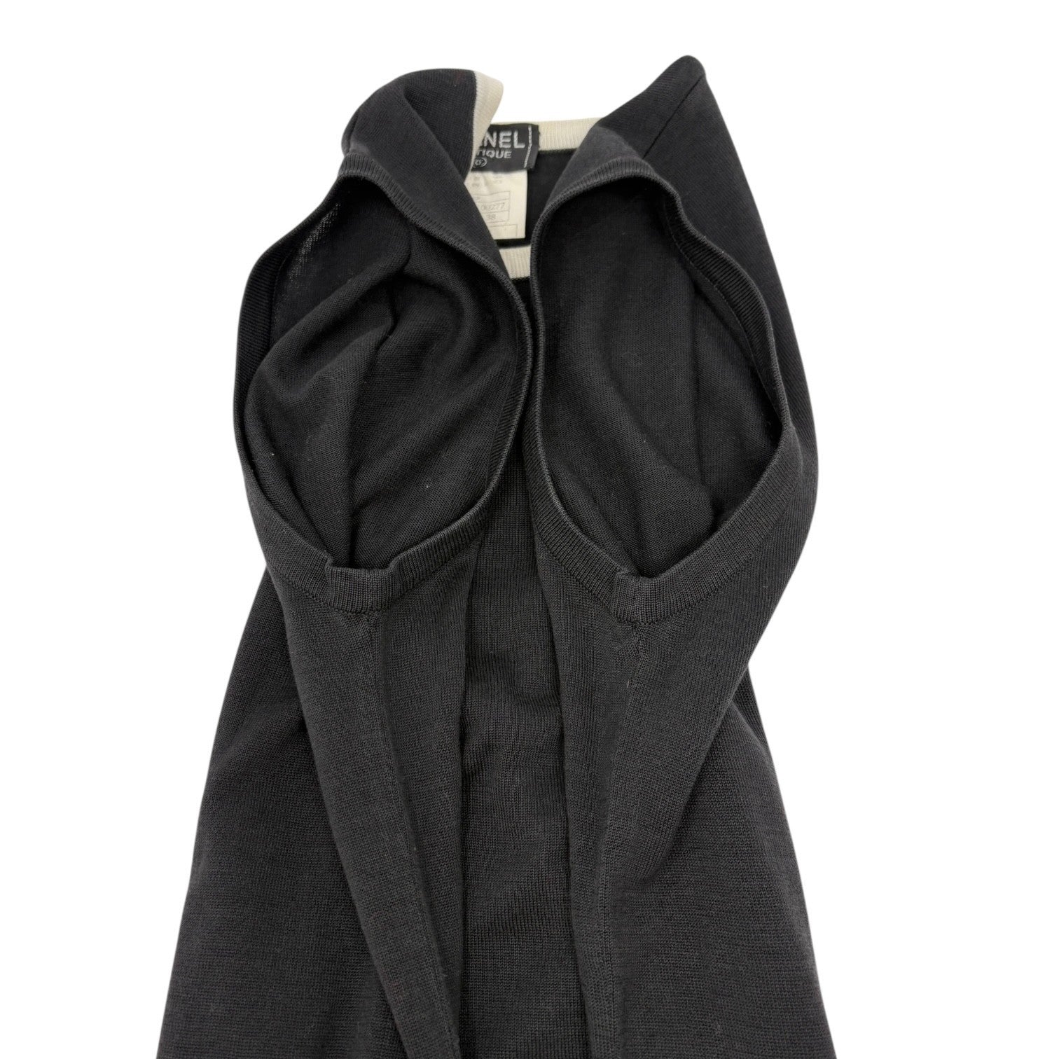 CHANEL Vintage 96P CC Mark Logo Knit Tank Top #38 Black White Cotton Sleeveless