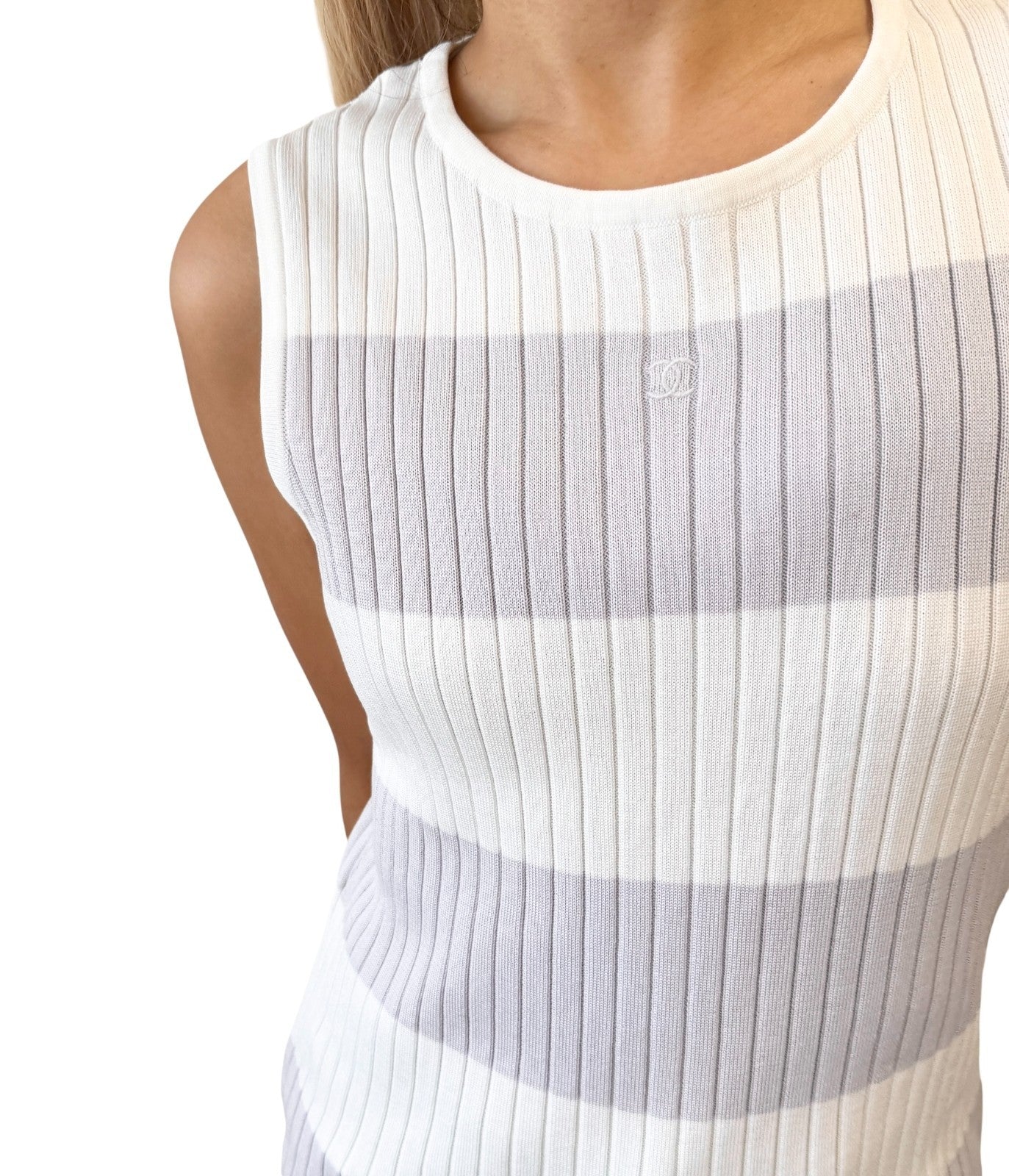 CHANEL Vintage 98P CC Mark Logo Knit Tank Top #44 White Purple Cotton