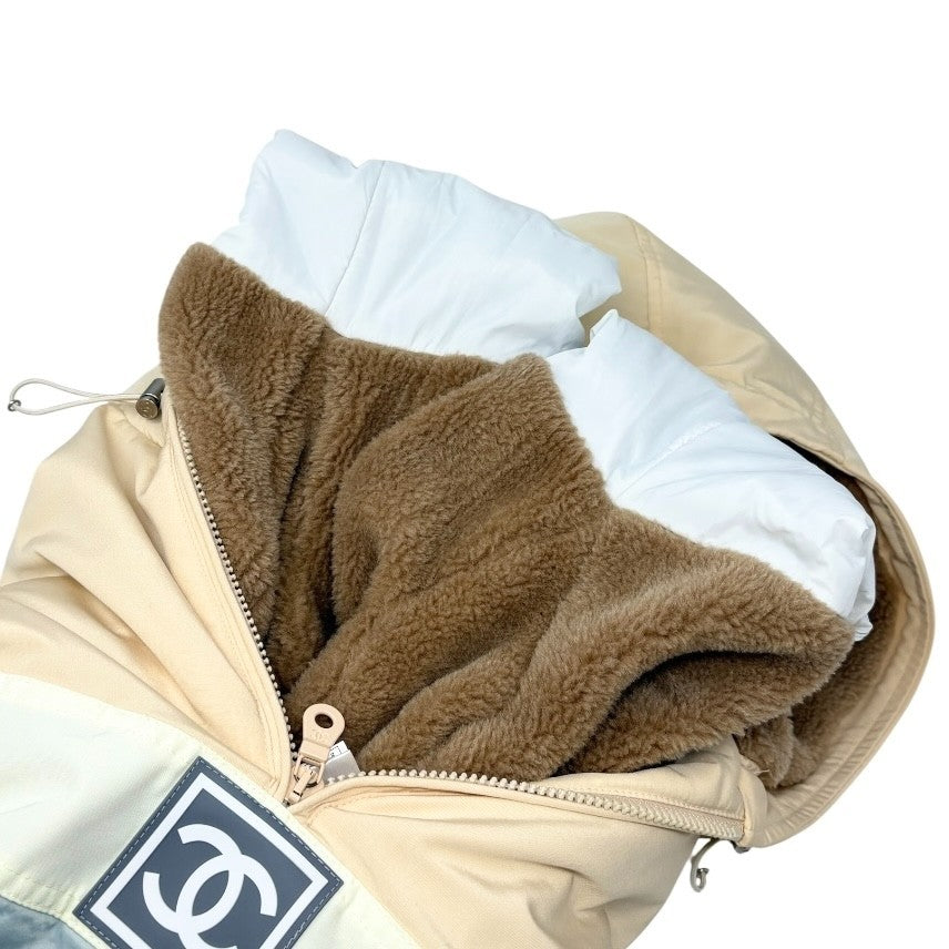 CHANEL Sport Vintage 01A Logo CC Mark Ski wear Jacket #36 Beige Blue Polyester