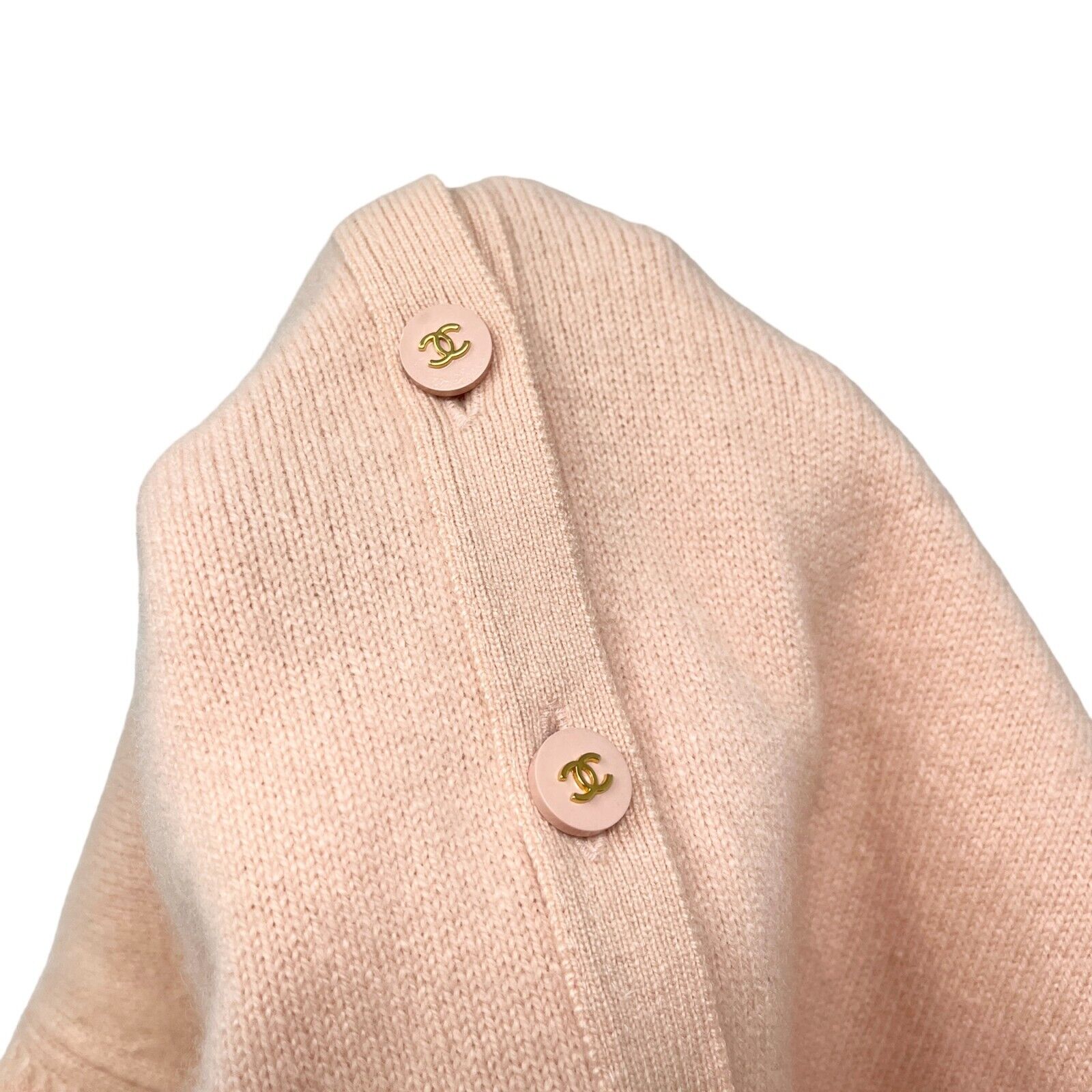 CHANEL Vintage CC Mark Button Cardigan Sweater Top Light Pink Cashmere Rank AB
