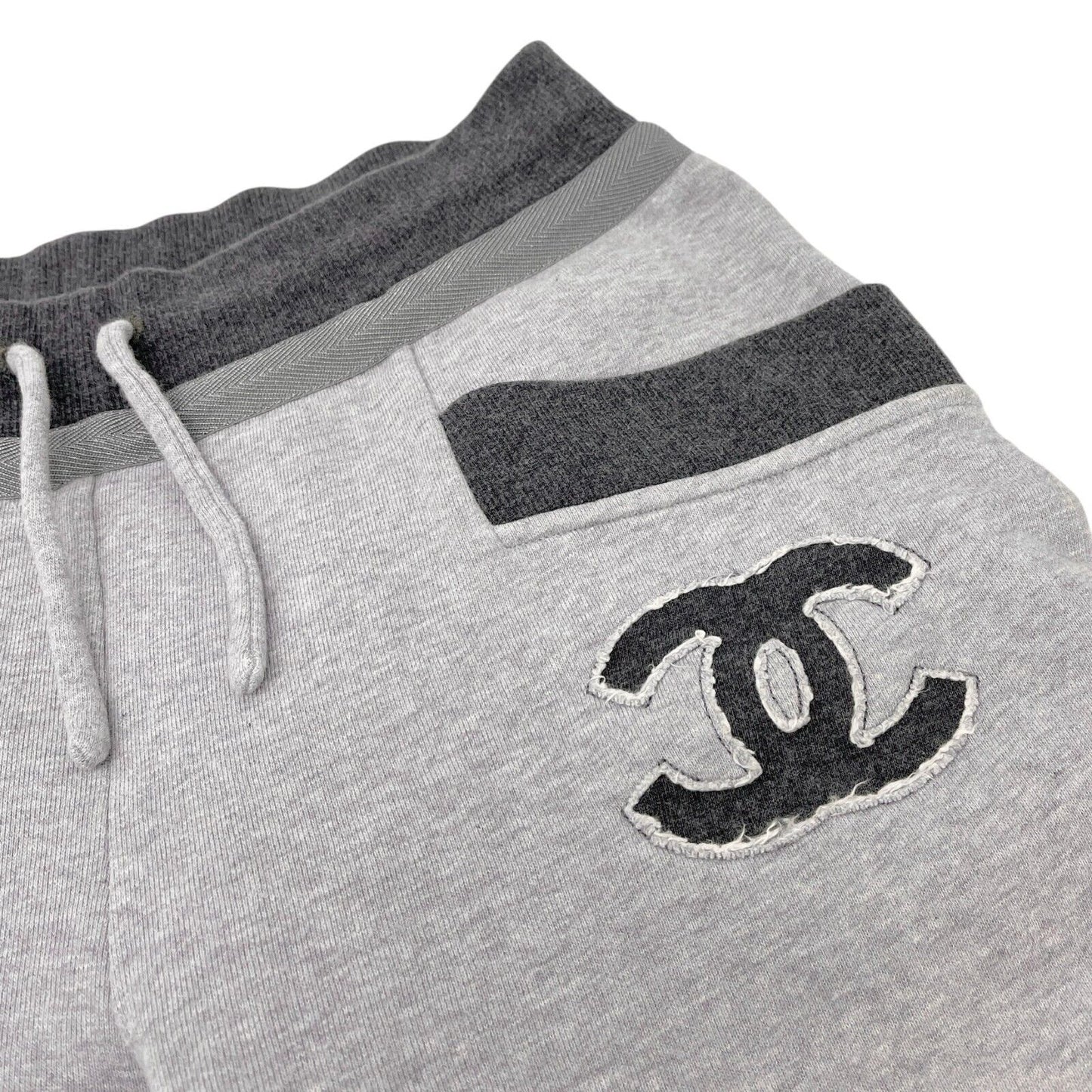 CHANEL Vintage P37999 CC Mark Big Logo Half Pants #34 Sweat Pocket Gray Cotton