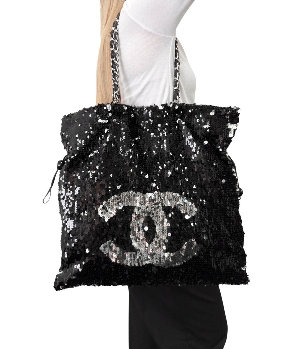 CHANEL Vintage CC Logo Sequins Chain Shoulder Bag Black Silver Leather 902476