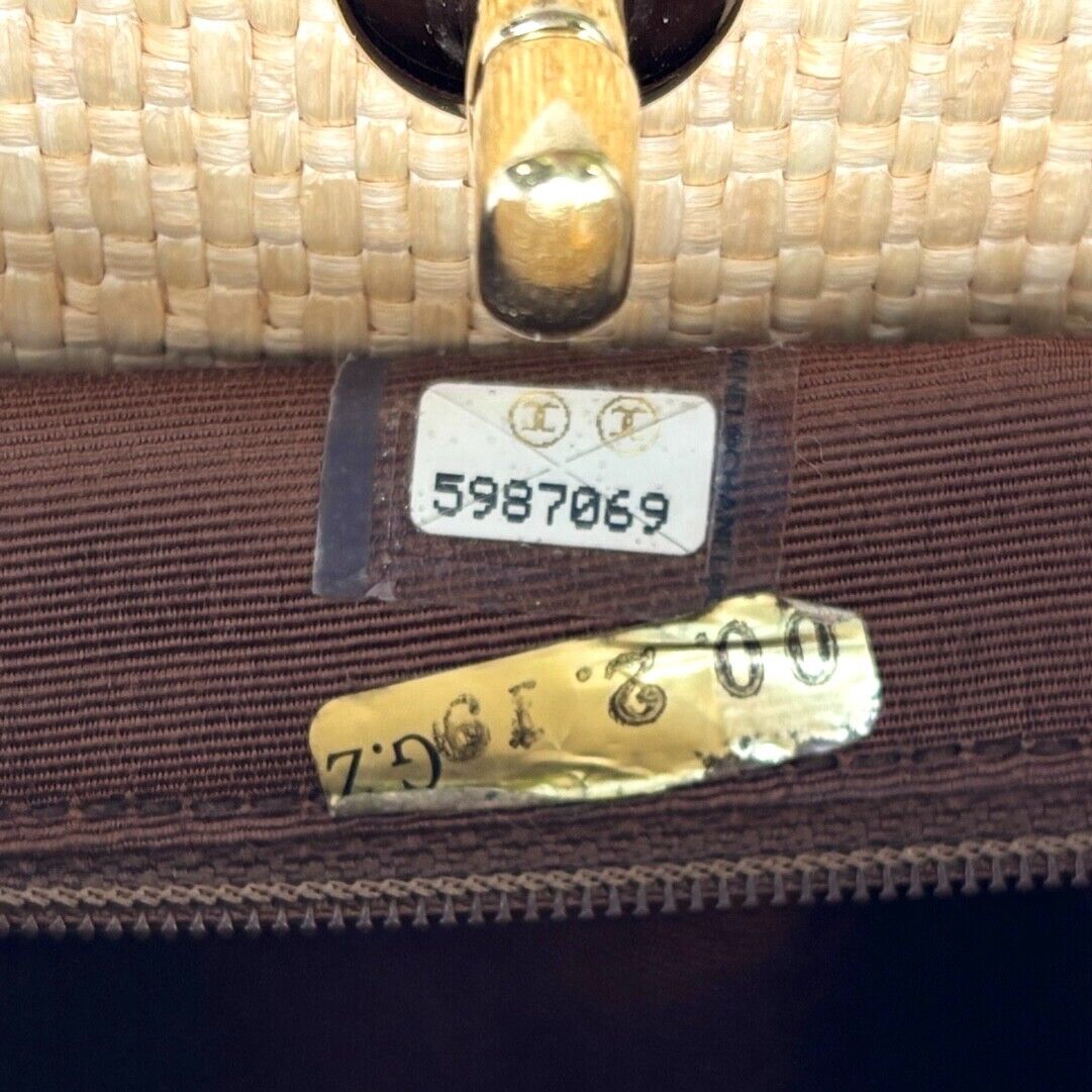CHANEL Vintage 90s CC Logo Chain Shoulder Bag Cream Gold Straw