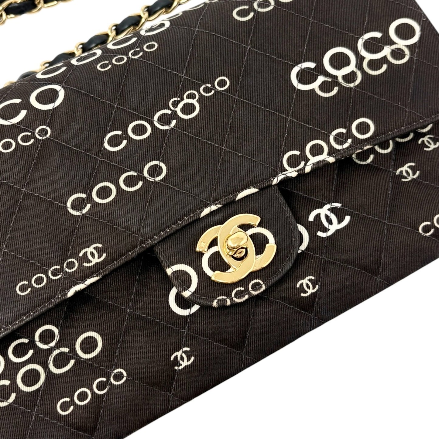 CHANEL Vintage CC Logo Print Turnlock Quilted Chain Shoulder Bag Black 901823