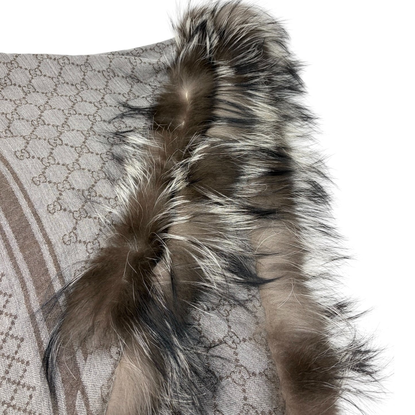 GUCCI Vintage GG Logo Monogram Fox Fur Shawl Scarf Wrap Gray Brown Wool 106918