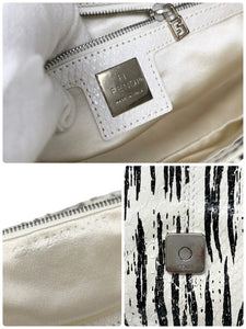 FENDI Vintage FF Logo Mamma Baguette Shoulder Bag White Black Leather Rank AB
