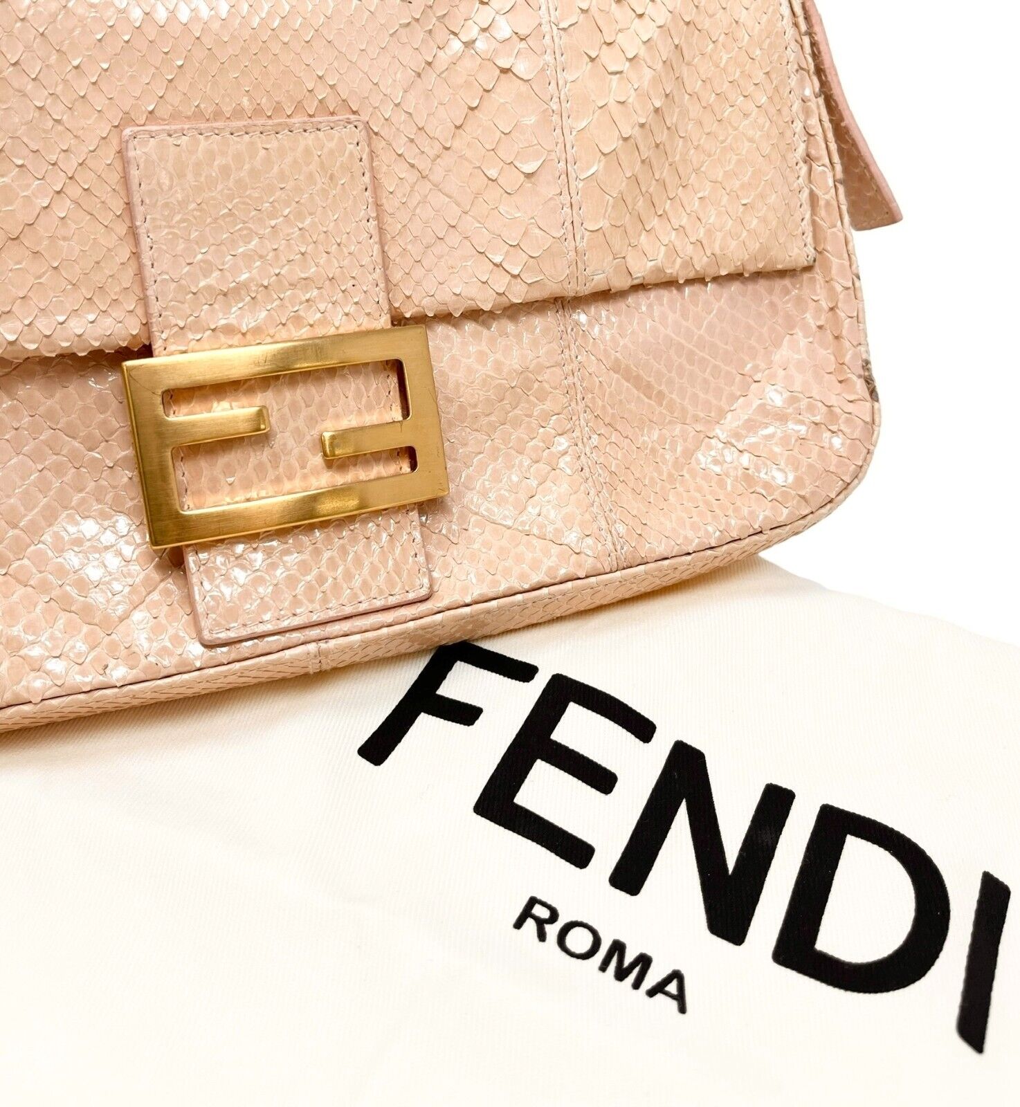 FENDI Vintage FF Logo Mamma Baguette Shoulder Bag Beige Gold Leather Rank AB