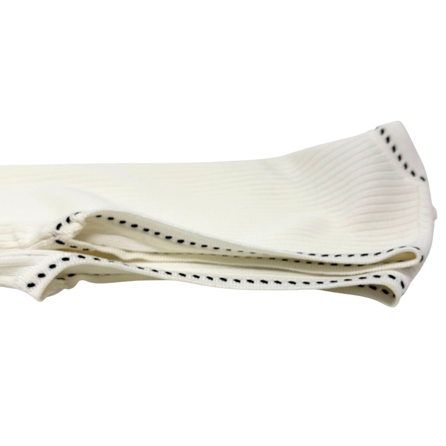 CHANEL Vintage 96P CC Mark Logo Knit Tank Top #42 White Black Cotton Stitch