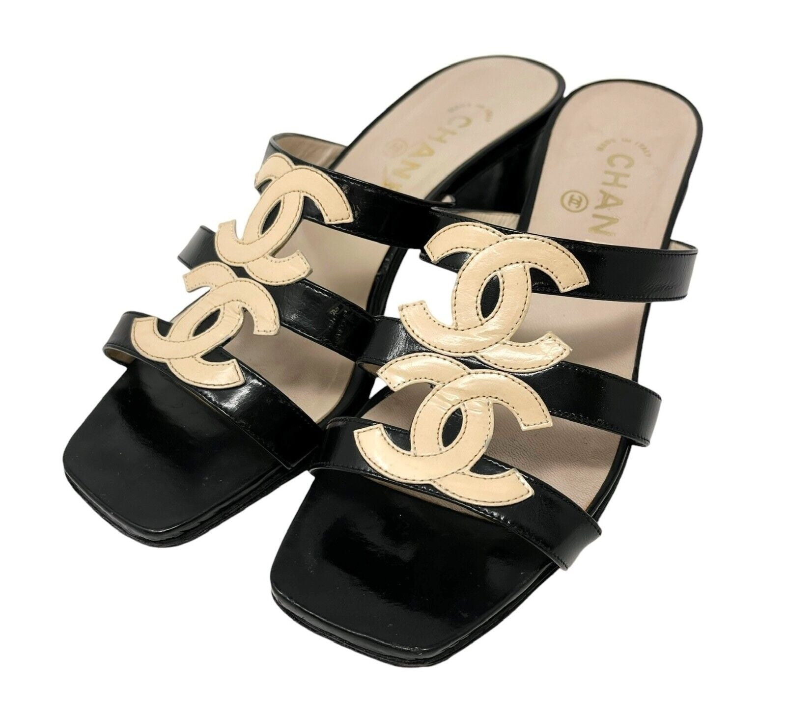 CHANEL Vintage CC Logo Sandals Heels #36.5 US 6.5 Beige Pantent Leather Rank AB