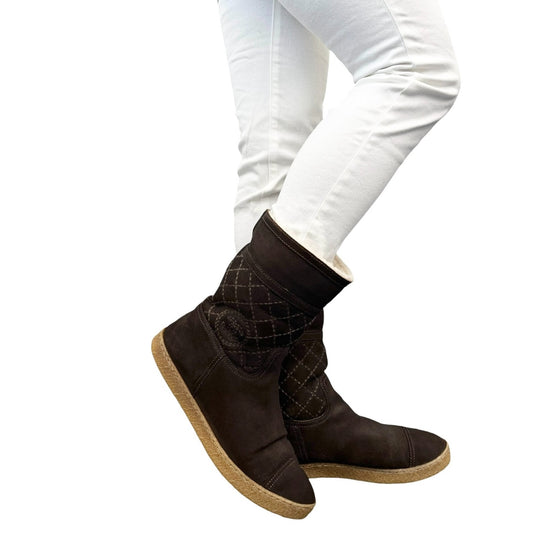 CHANEL Vintage CC Mark Logo Mid Calf Boots #39.5 Stitch Dark Brown Cream Suede