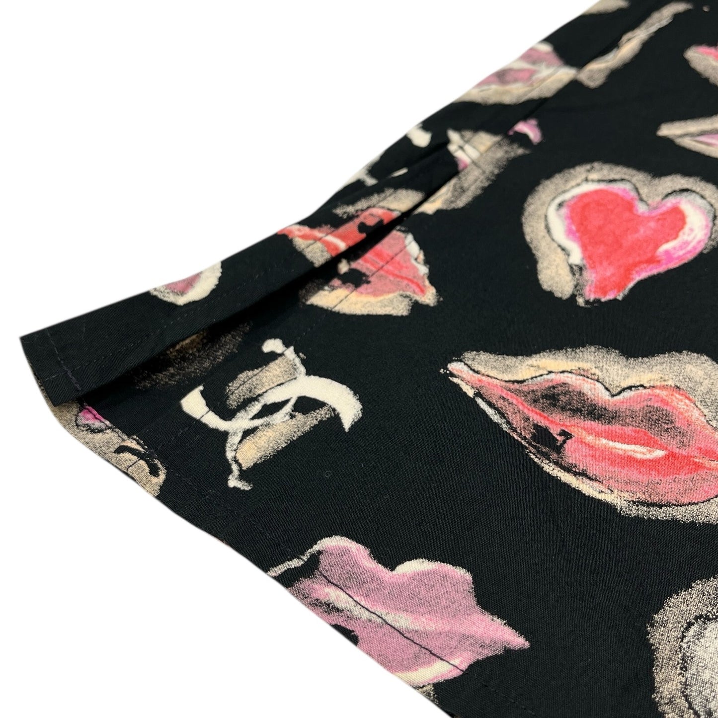 CHANEL Vintage 1995 CC Logo Lip Print Shirt Blouse Top Button Black Pink Cotton