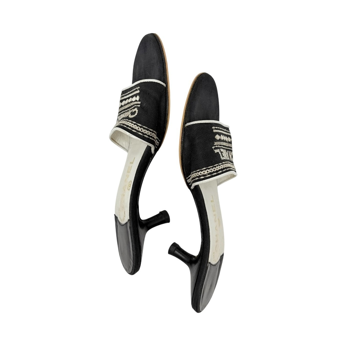 CHANEL Vintage CC Embroidery Logo Sandals Heels #36.5 Black White Canvas 902255