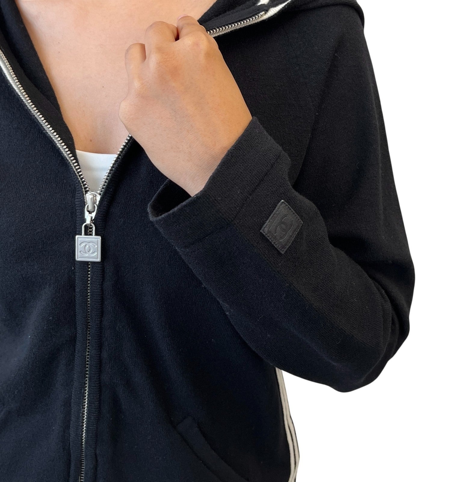 CHANEL Sport Vintage 04A CC Logo Jacket Top Hoodie #40 Black White Wool Zip