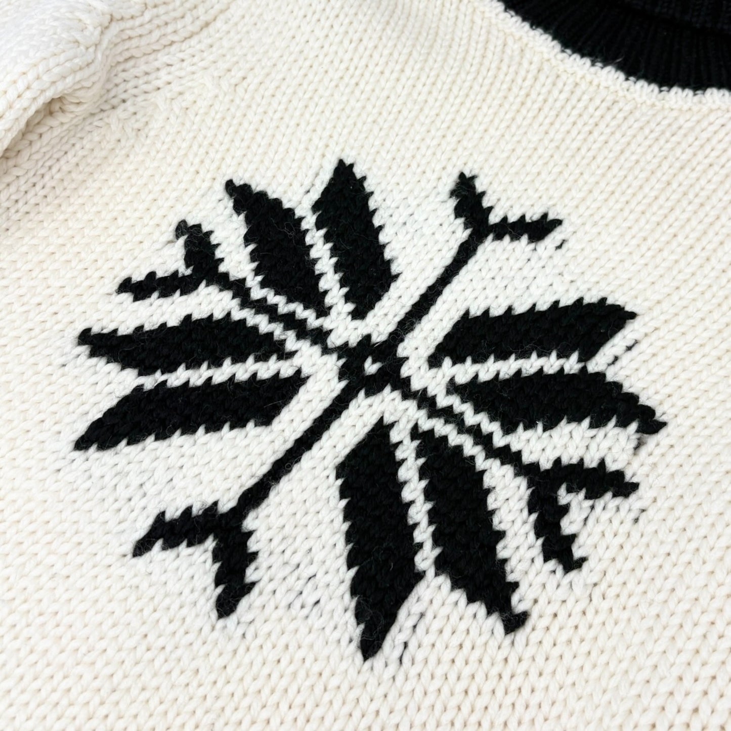 CHANEL Sport Vintage 08A CC Logo Snowflake Knit Turtleneck Sweater #38 901977