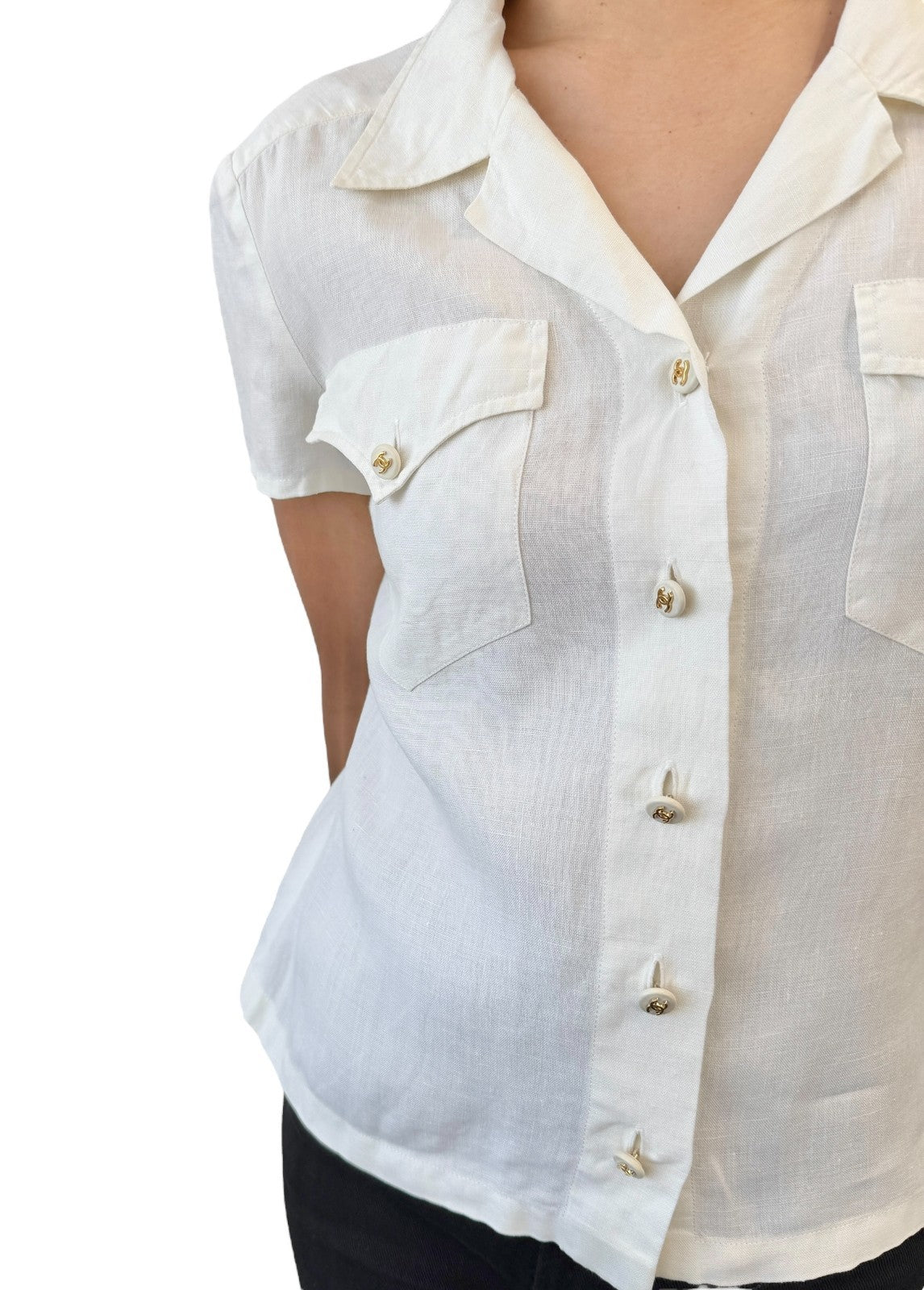 CHANEL Vintage 97P CC Logo Button Linen Shirt Top #40 Short Sleeve White Gold