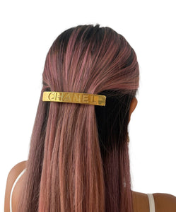CHANEL Vintage 97A CC Mark Logo Gold Medium Barrette Hair Accessory Metal