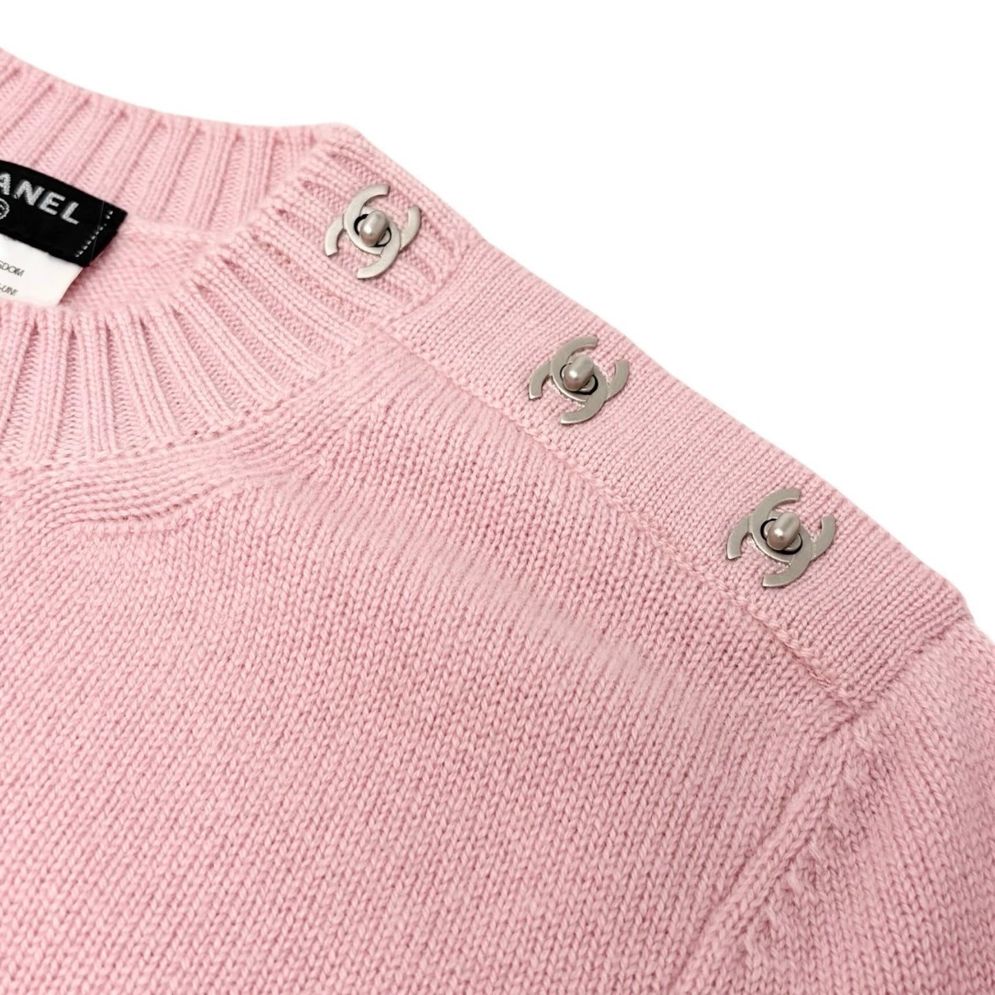 CHANEL Vintage CC Logo Turnlock Cashmere Ribbed Sweater Top #36 Pink 902225
