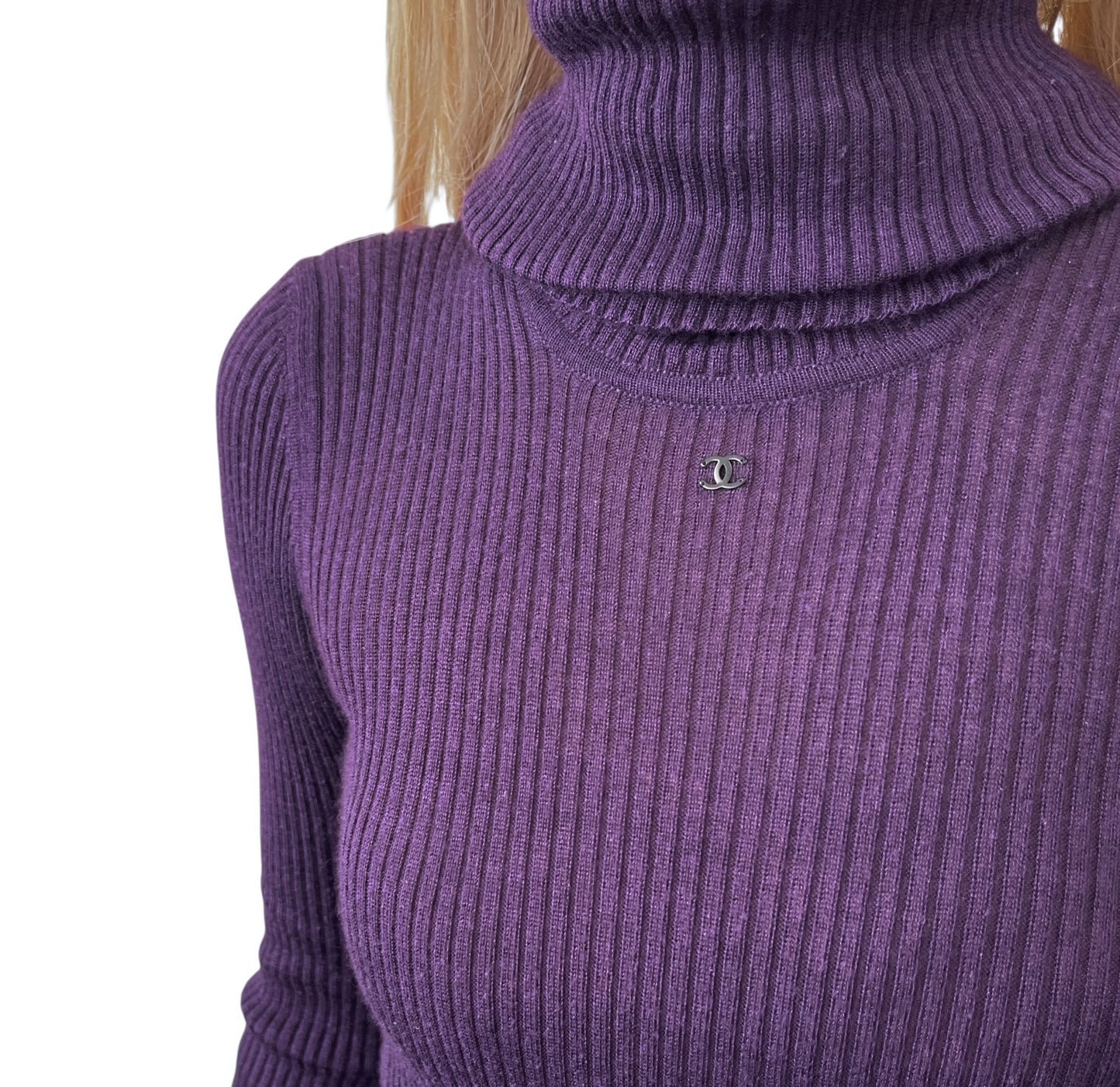 CHANEL Vintage 98A CC Logo Rib Knit Sweater Top #40 Turtleneck Purple Cashmere