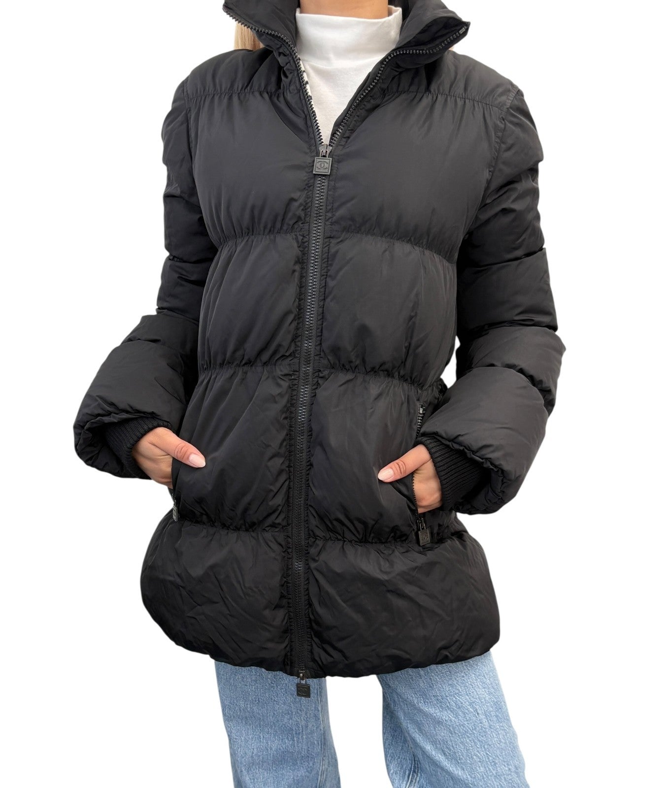 CHANEL Sport Vintage 07A Quilted Puffer Jacket Coat #38 Nylon Black White