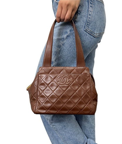 CHANEL Vintage CC Logo Quilted Shoulder Handbag Brown Gold Leather 902804