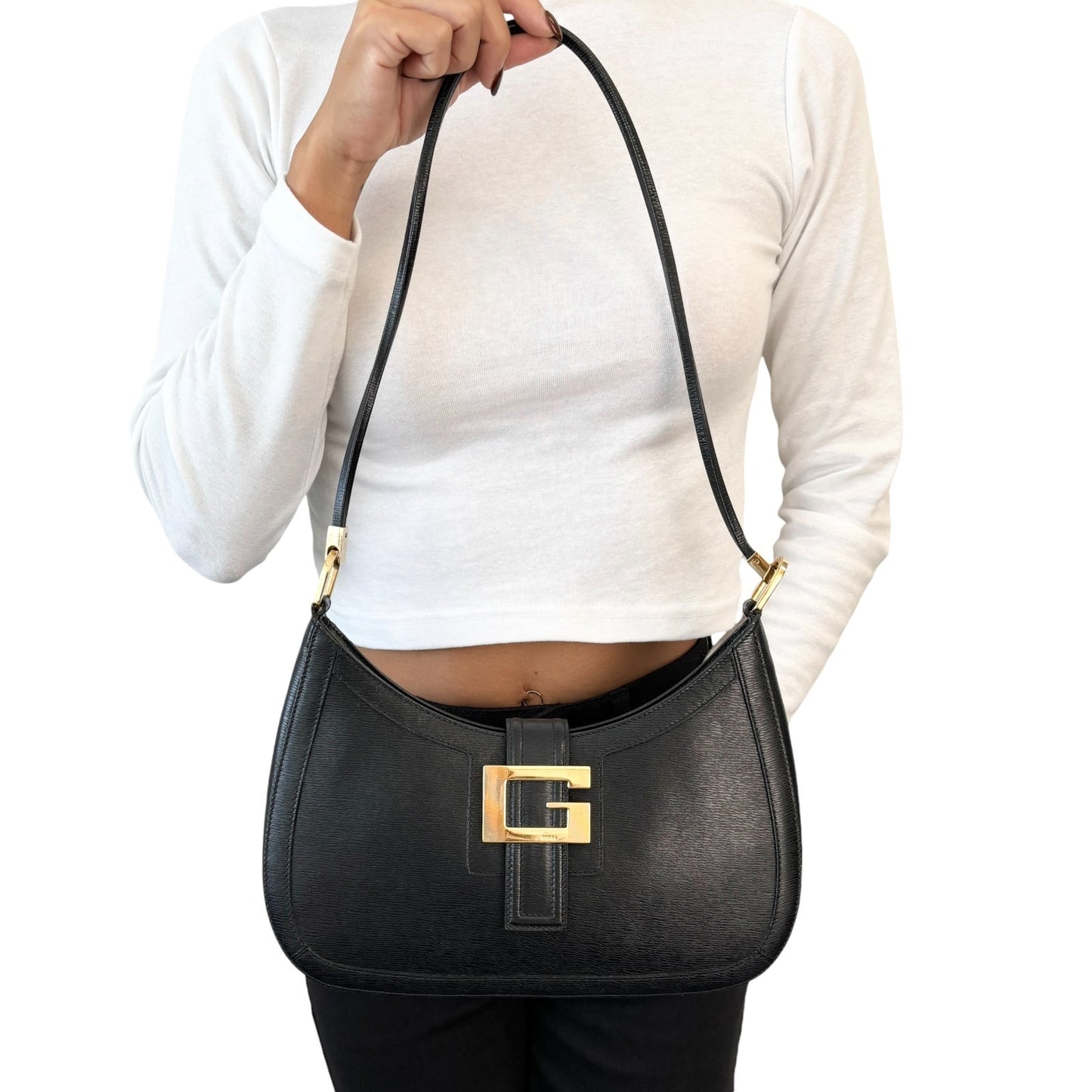 GUCCI Vintage G Square Logo Shoulder Bag Black Gold Leather Magnet 902249