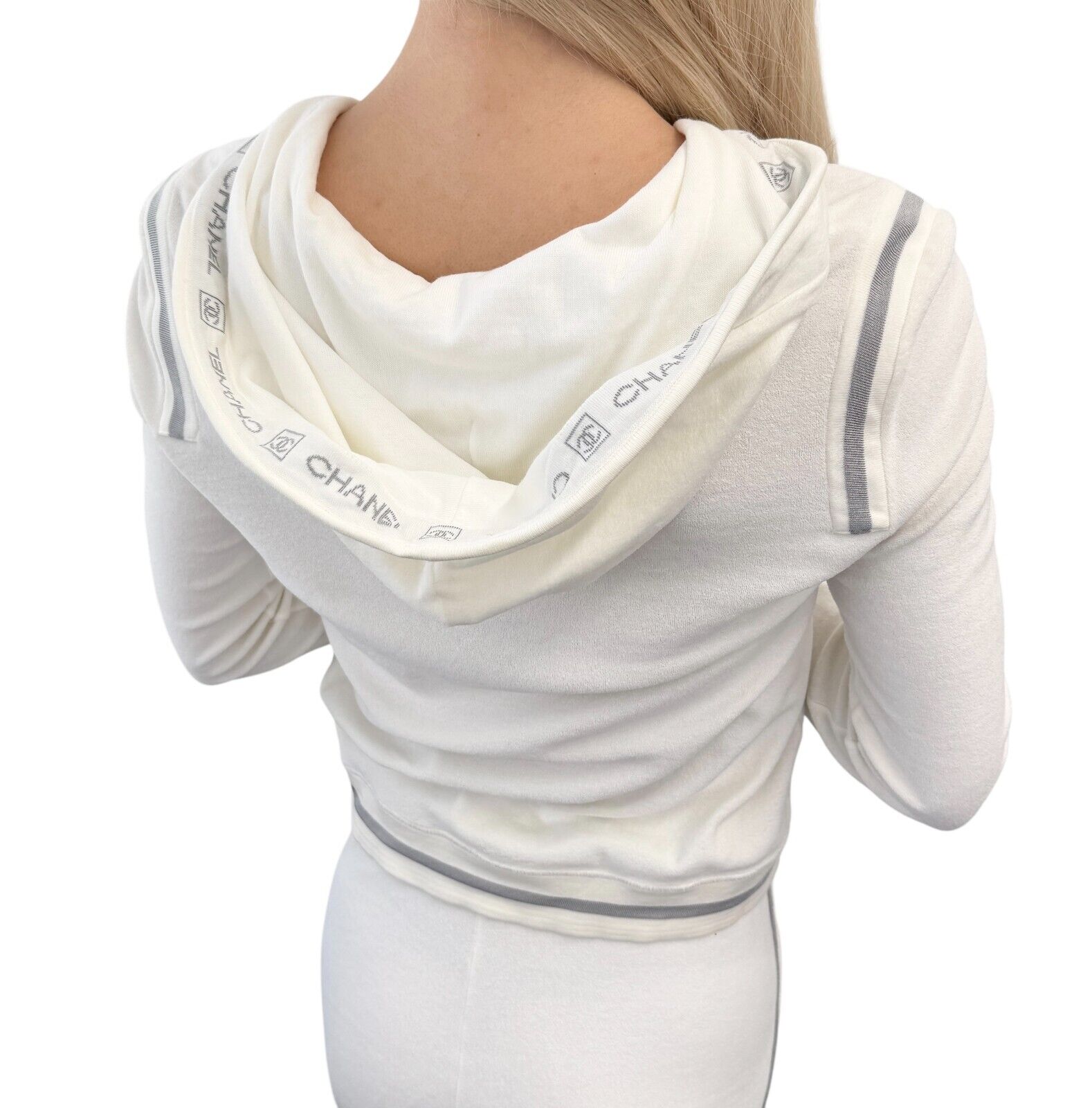 CHANEL Sport Vintage 06C CC Logo Hoodie Pants Set Up #36 White Cotton Zip