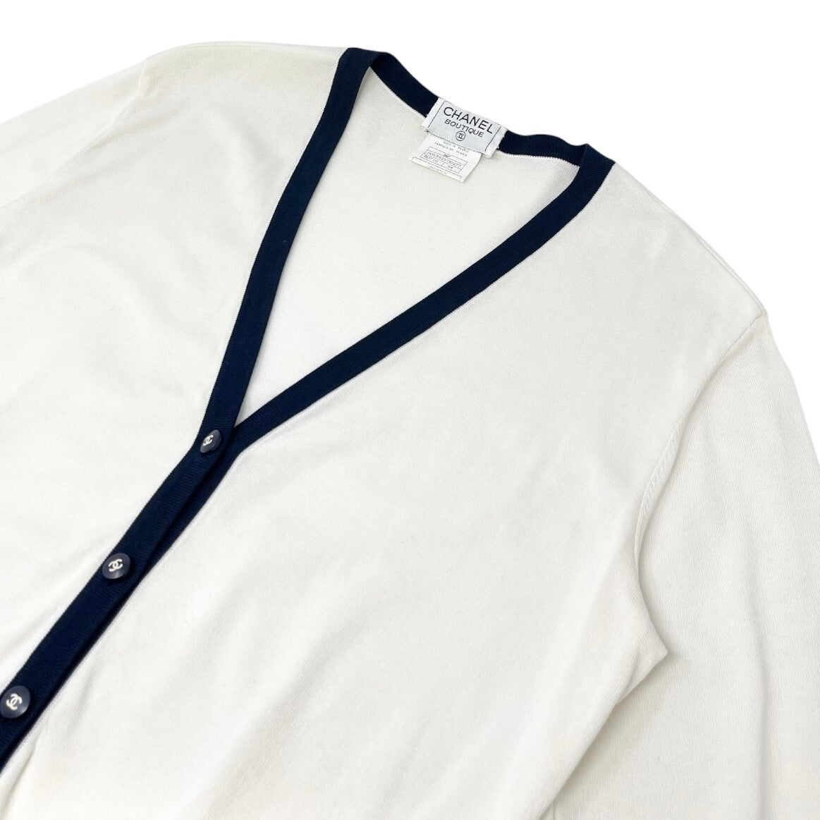 CHANEL Vintage 96P CC Logo Button Cardigan Knit Top #44 White Blue Cotton