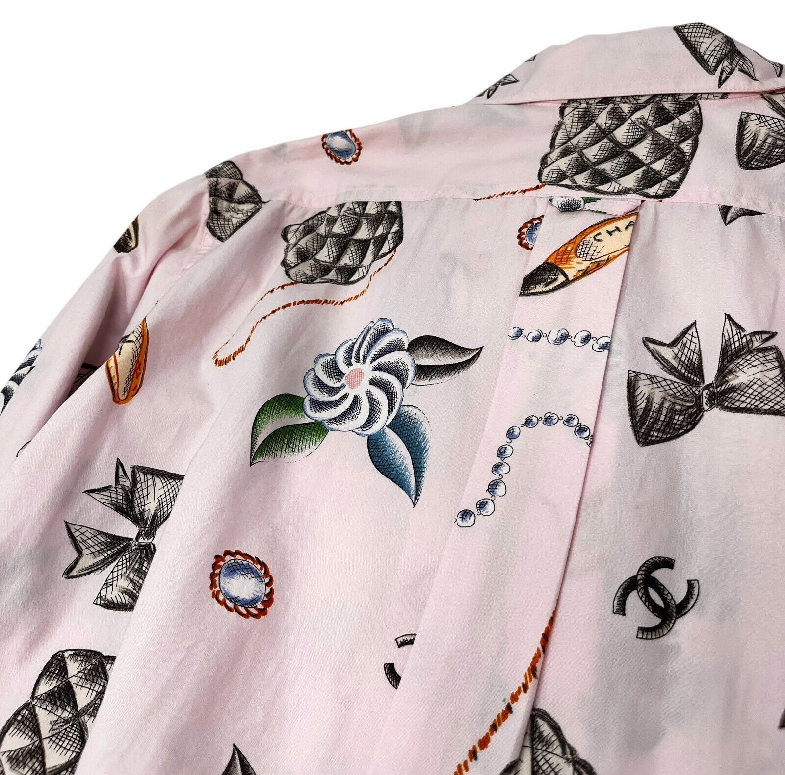 CHANEL Vintage 1996 CC Logo Shirt Top #38 Button Up Pink Multicolor Cotton