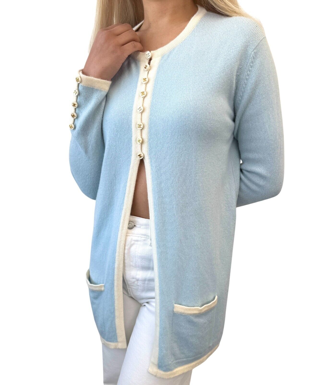 CHANEL Vintage 96C CC Logo Knit Cardigan #40 Sweater Light Blue Cashmere
