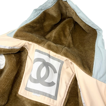 CHANEL Sport Vintage 01A CC Logo Puffer Ski Jacket Coat #38 Beige Blue 902810
