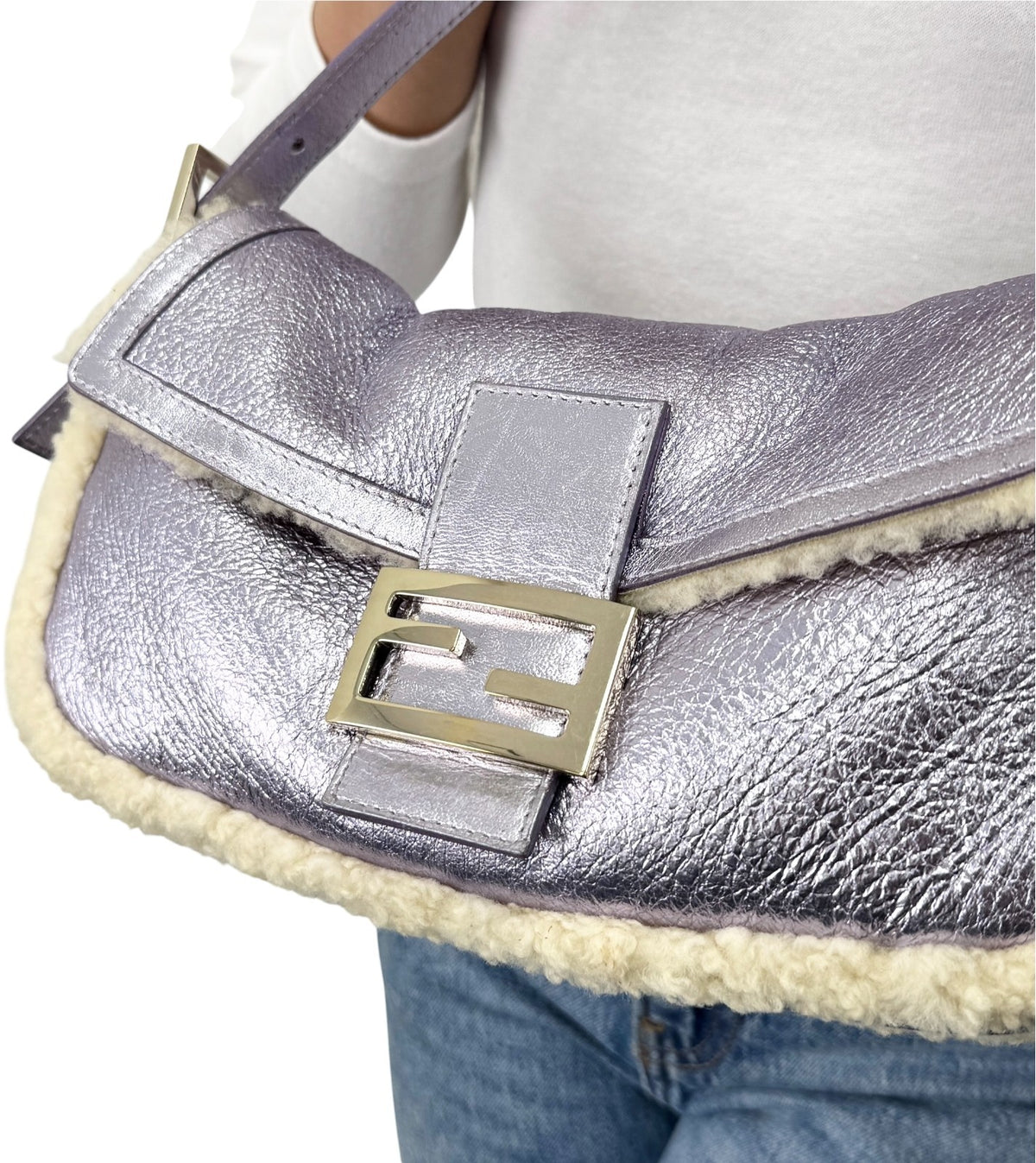 FENDI Vintage Mamma Baguette Metallic Shearling Shoulder Bag Purple 902830