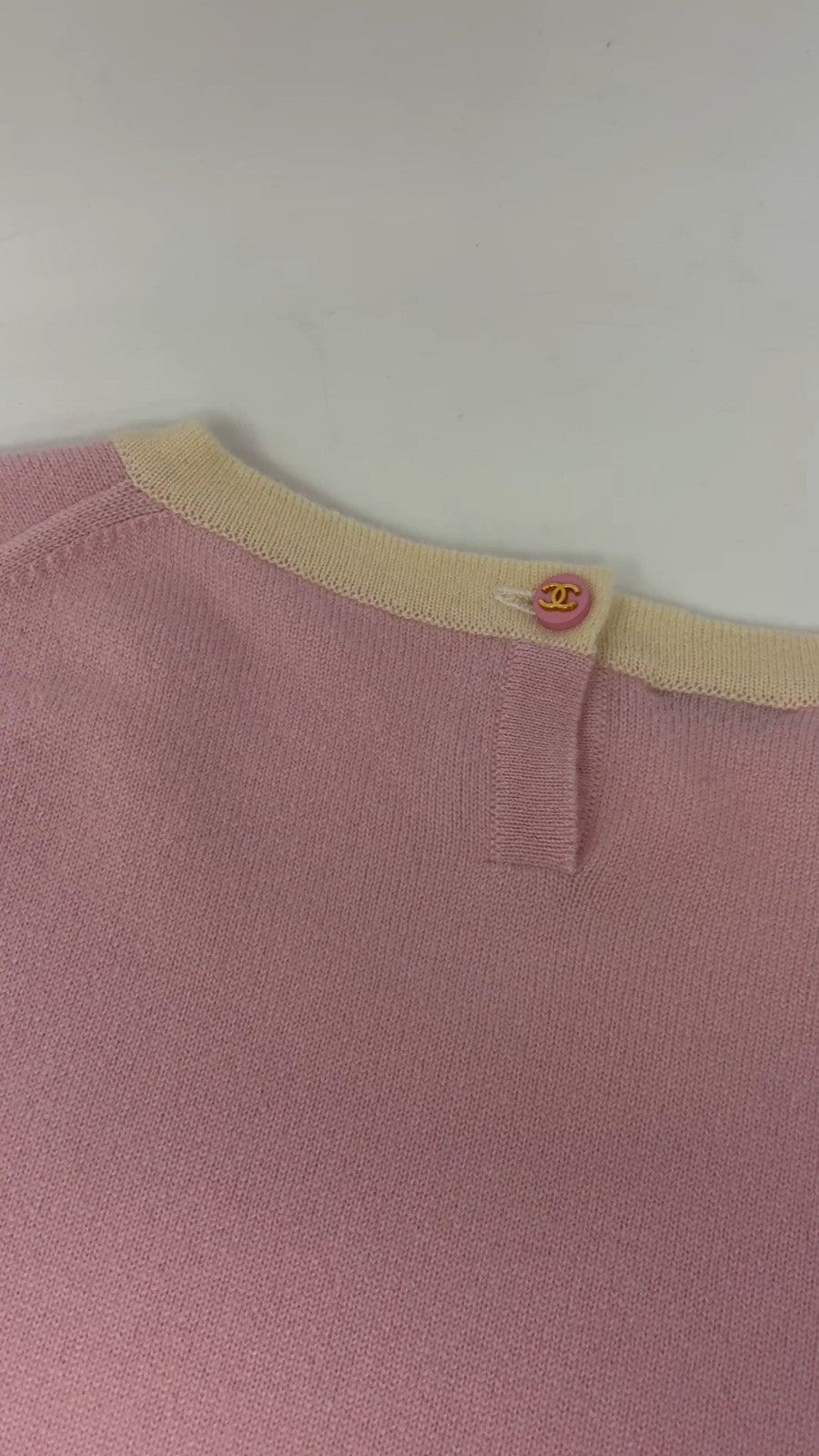 CHANEL Vintage 96C CC Logo Button Cashmere Knit Tank Top #38 Pink Cream