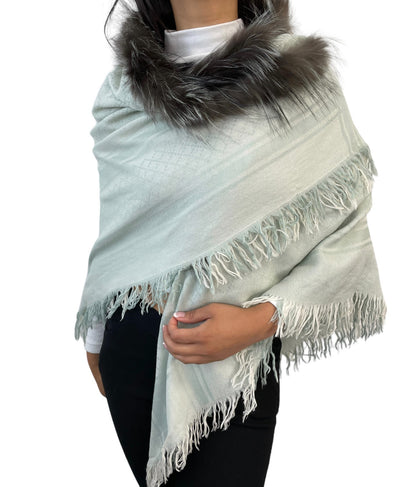 GUCCI Vintage GG Logo Monogram Fox Fur Scarf Shawl Wrap Mint Green 902473