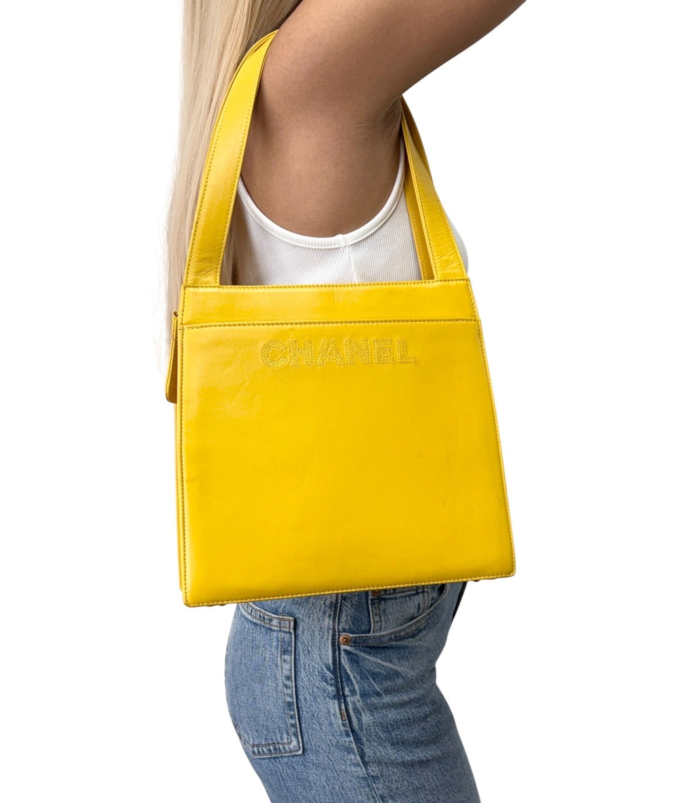 CHANEL Vintage Stitch CC Logo Tote Shoulder Bag Yellow Leather Zip 901884